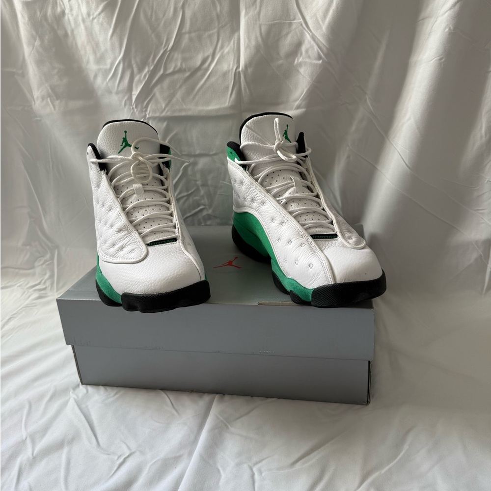 Jordan 13 Retro White/Lucky Green - Picture 3 of 4